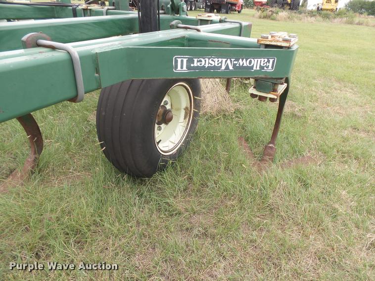 image for item DC3909 QuinStar Fallow Master II FM-35 sweep plow