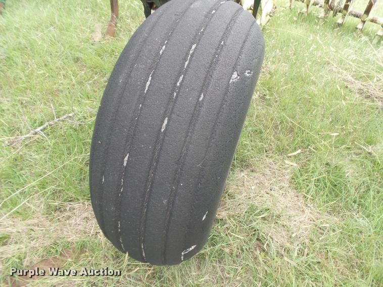 image for item DC3909 QuinStar Fallow Master II FM-35 sweep plow