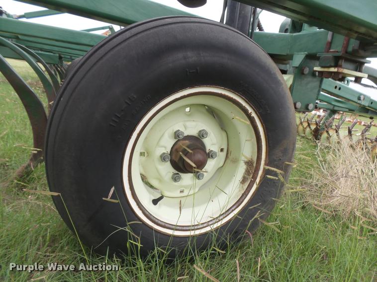 image for item DC3909 QuinStar Fallow Master II FM-35 sweep plow