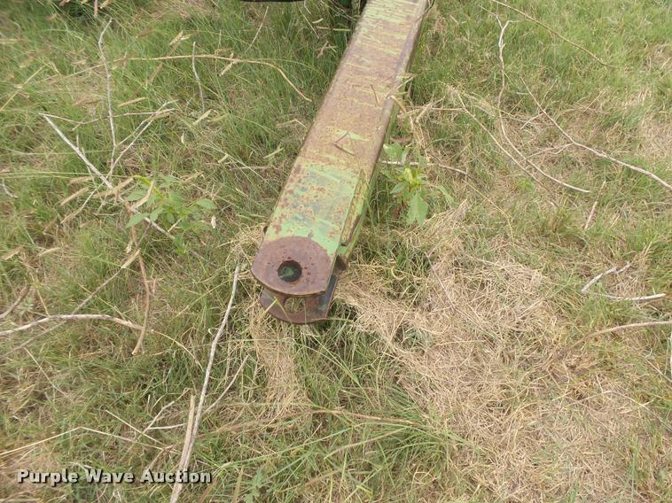 image for item DC3910 (2) John Deere 8200 hoe grain drills