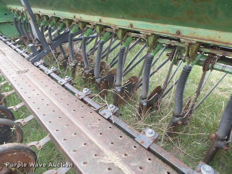 image for item DC3910 (2) John Deere 8200 hoe grain drills