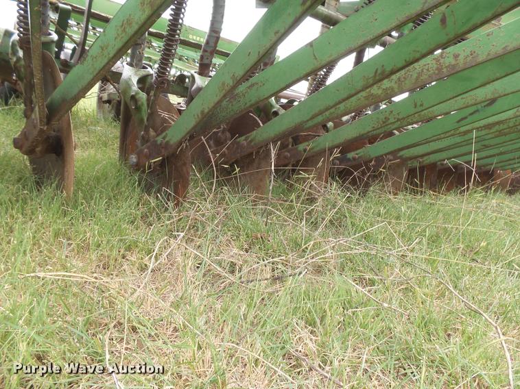 image for item DC3912 (2) John Deere DRA hoe grain drills