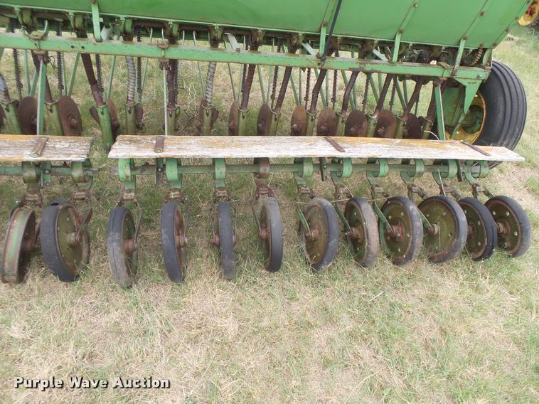 image for item DC3912 (2) John Deere DRA hoe grain drills