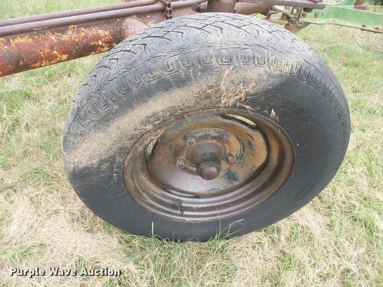 image for item DC3912 (2) John Deere DRA hoe grain drills