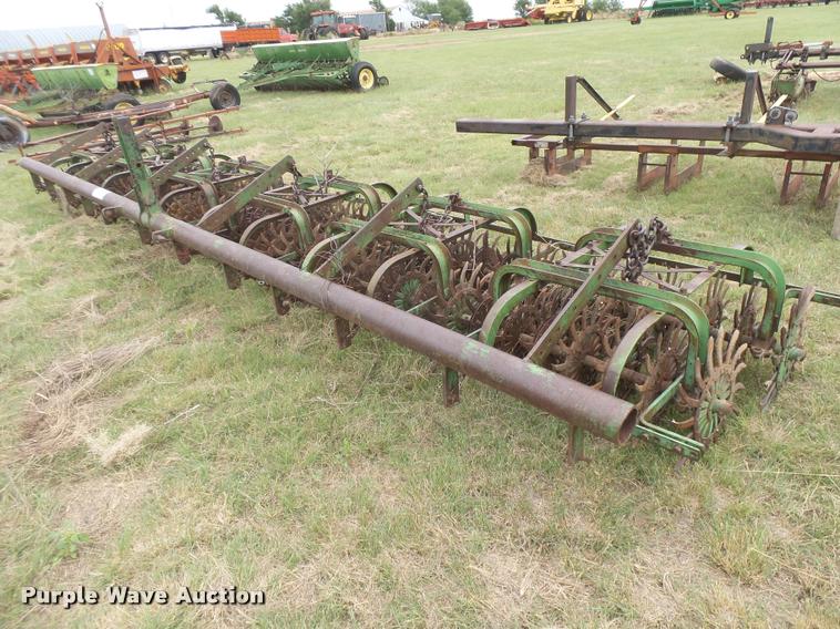 image for item DC3913 John Deere rotary hoe