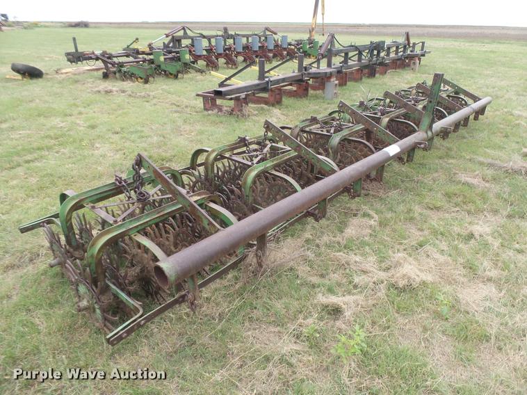image for item DC3913 John Deere rotary hoe