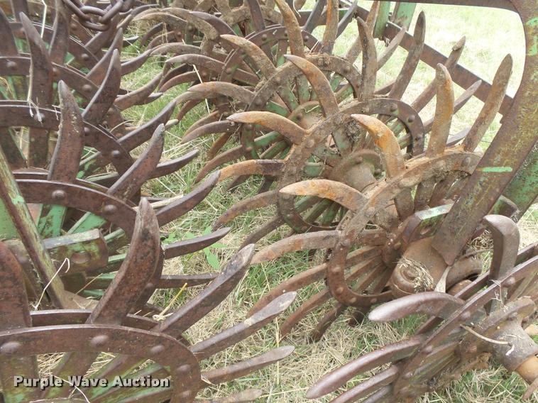 image for item DC3913 John Deere rotary hoe