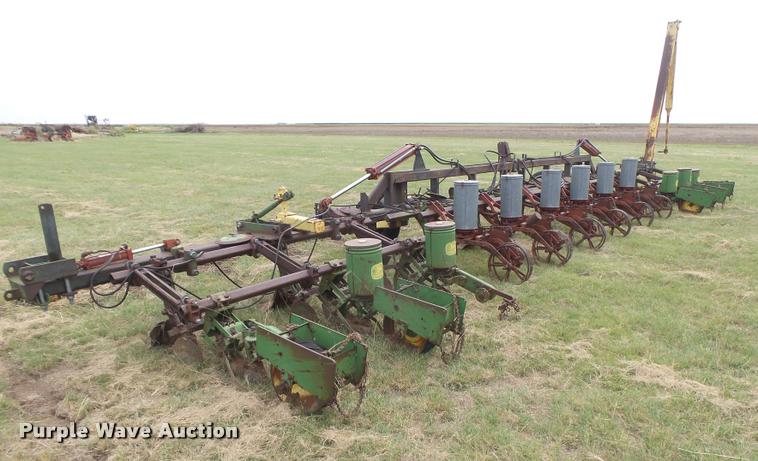 image for item DC3915 Planter