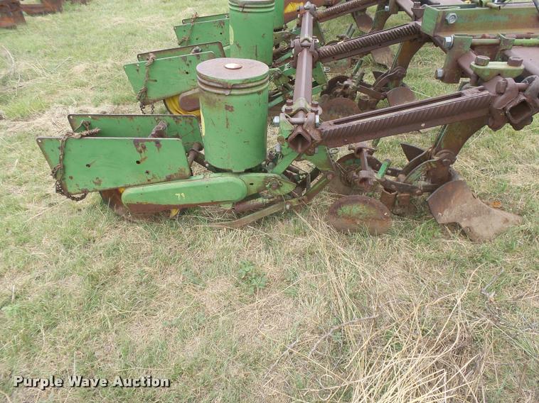 image for item DC3915 Planter
