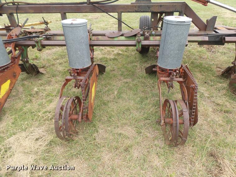 image for item DC3915 Planter