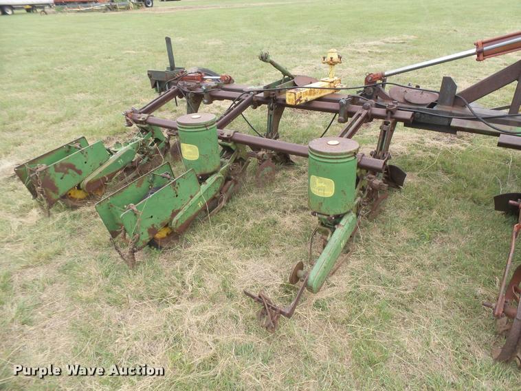 image for item DC3915 Planter