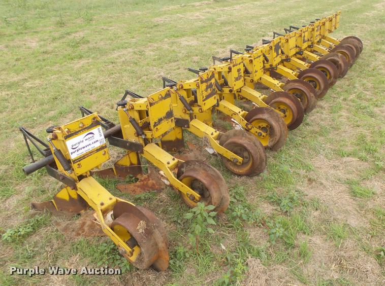 image for item DC3920 (12) Buffalo toolbar bottoms