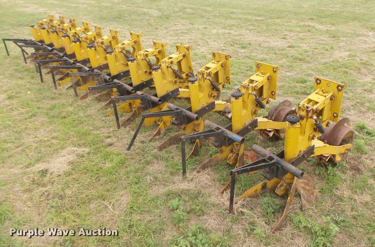 image for item DC3920 (12) Buffalo toolbar bottoms