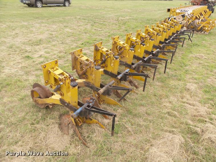 image for item DC3920 (12) Buffalo toolbar bottoms