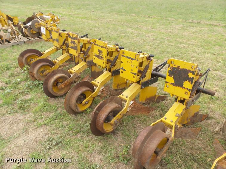 image for item DC3920 (12) Buffalo toolbar bottoms