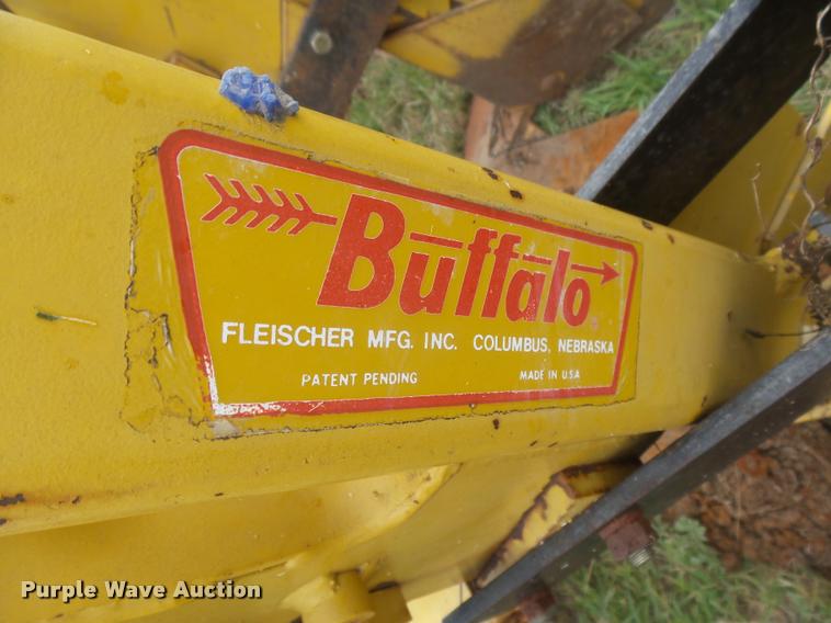 image for item DC3920 (12) Buffalo toolbar bottoms