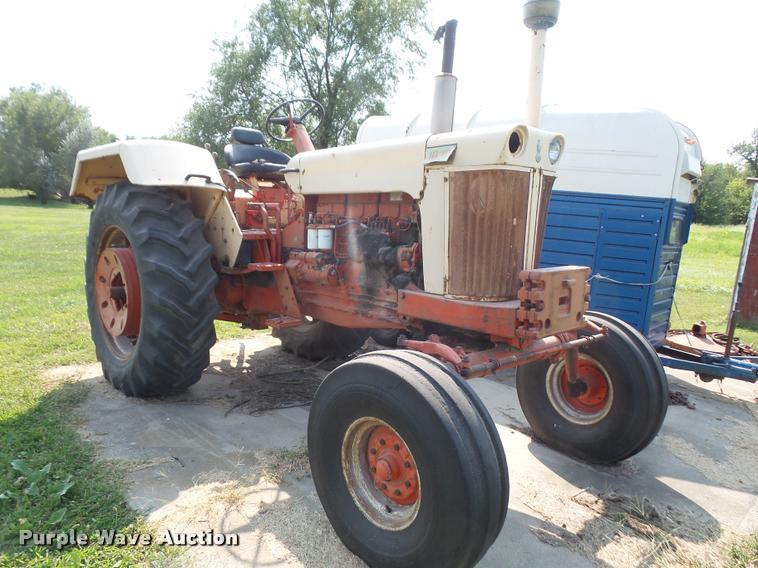 image for item DC5350 Case 1030 tractor