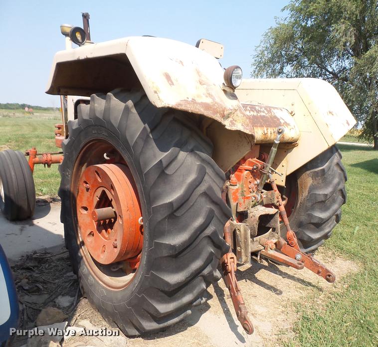 image for item DC5350 Case 1030 tractor