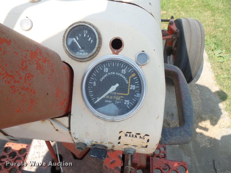 image for item DC5350 Case 1030 tractor