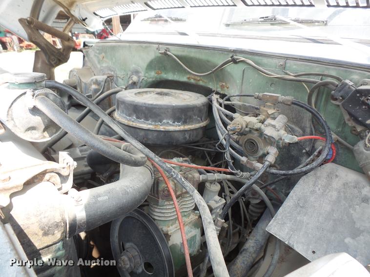 image for item DC5353 1977 Chevrolet C65 flatbed truck