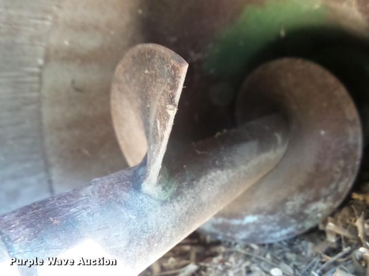 image for item DC5361 1981 John Deere 6620 Turbo combine