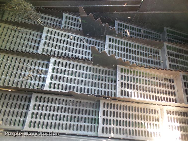 image for item DC5361 1981 John Deere 6620 Turbo combine