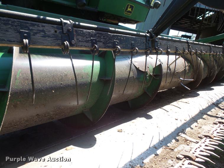 image for item DC5361 1981 John Deere 6620 Turbo combine