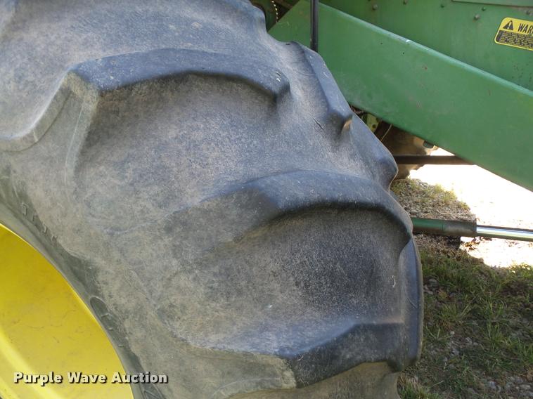 image for item DC5361 1981 John Deere 6620 Turbo combine