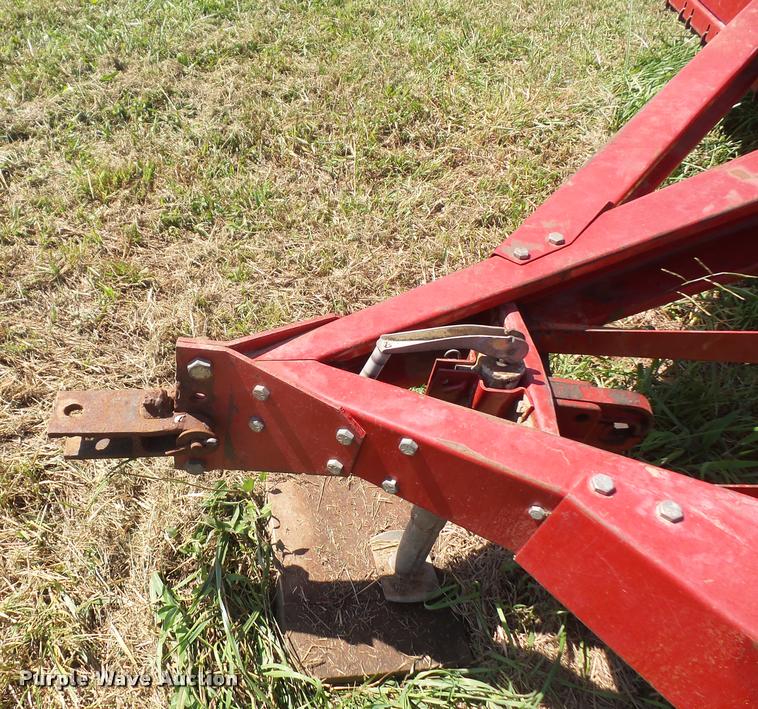 image for item DC5362 International 5100 Soybean Special grain drill