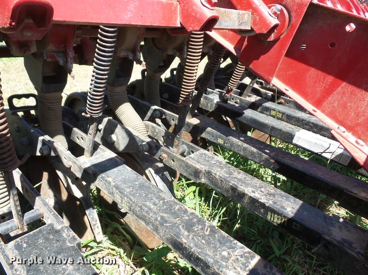 image for item DC5362 International 5100 Soybean Special grain drill