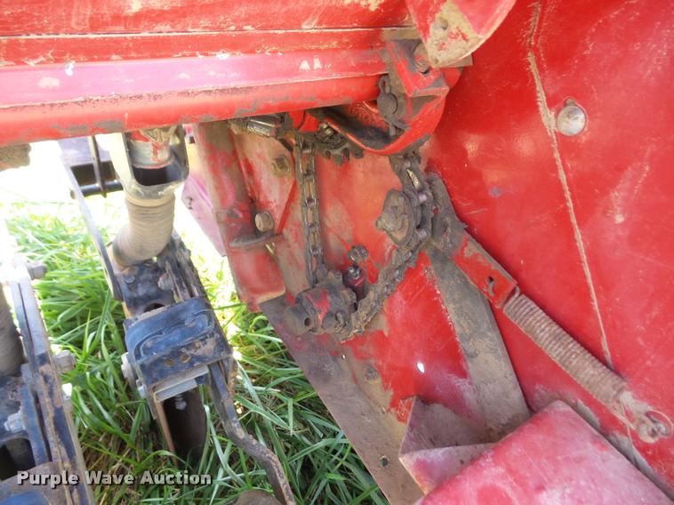 image for item DC5362 International 5100 Soybean Special grain drill