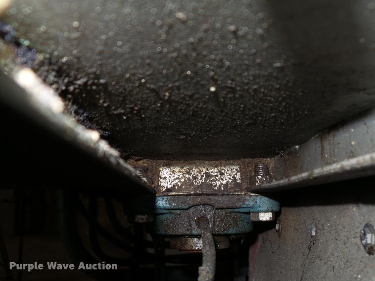 image for item DC6427 Doyle vertical fertilizer mixer