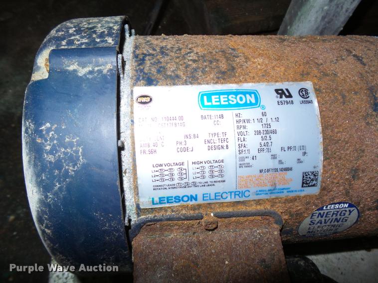 image for item DC6427 Doyle vertical fertilizer mixer