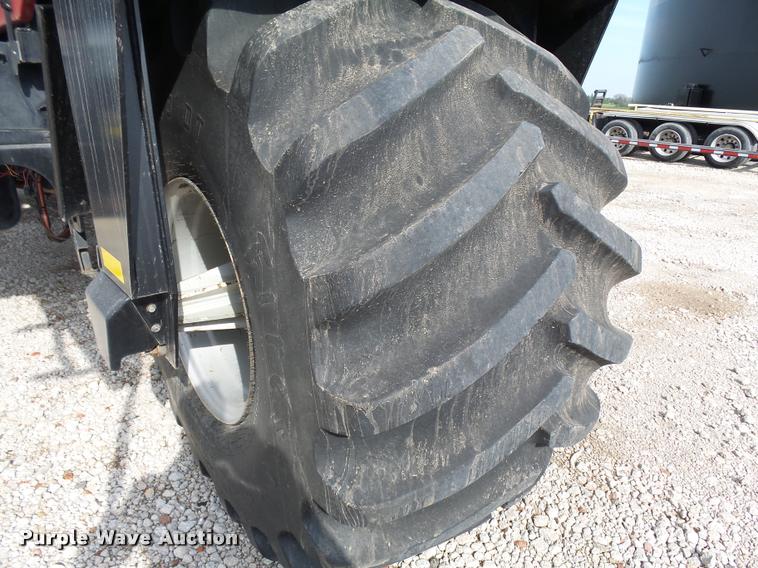 image for item DC6429 Case 3300B self-propelled sprayer