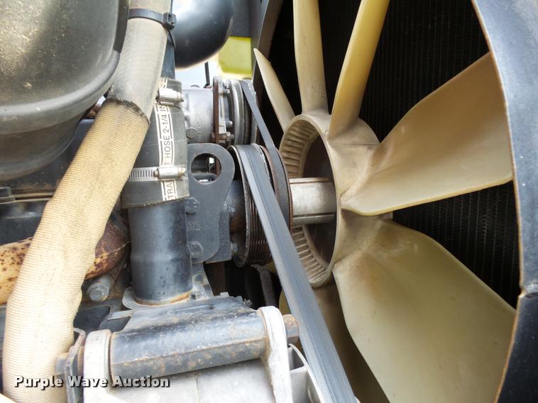 image for item DC6429 Case 3300B self-propelled sprayer