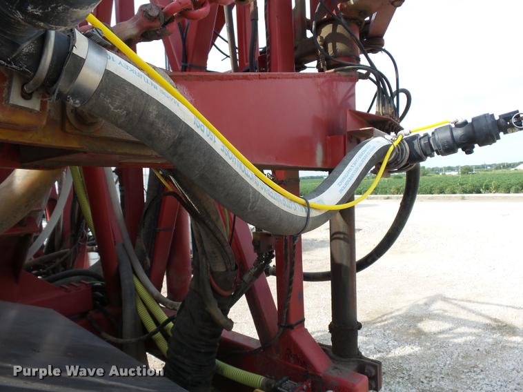 image for item DC6429 Case 3300B self-propelled sprayer