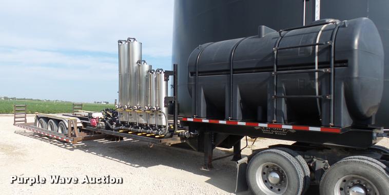 image for item DC6448 2012 Skiles applicator trailer