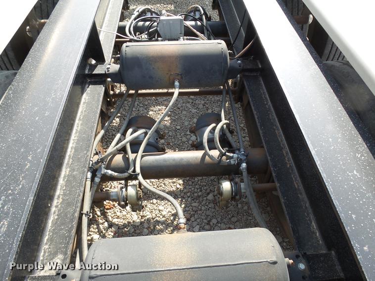 image for item DC6448 2012 Skiles applicator trailer