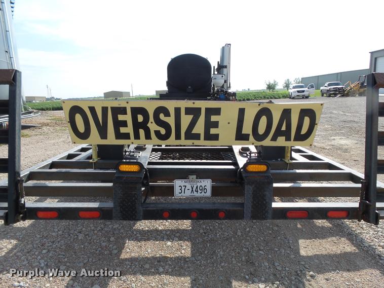 image for item DC6448 2012 Skiles applicator trailer