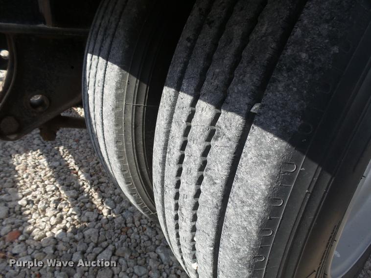 image for item DC6448 2012 Skiles applicator trailer