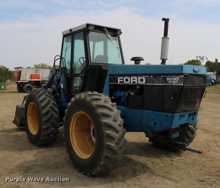 image for item DD0137 1991 Ford 9030 Versatile bi-directional 4WD tractor