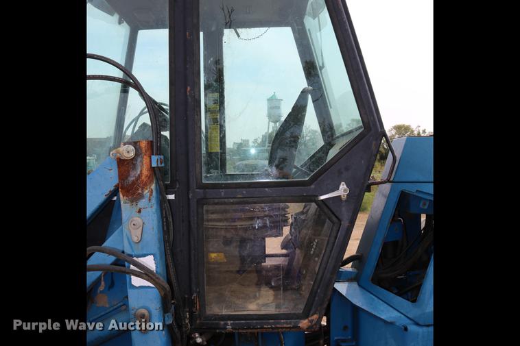 image for item DD0137 1991 Ford 9030 Versatile bi-directional 4WD tractor