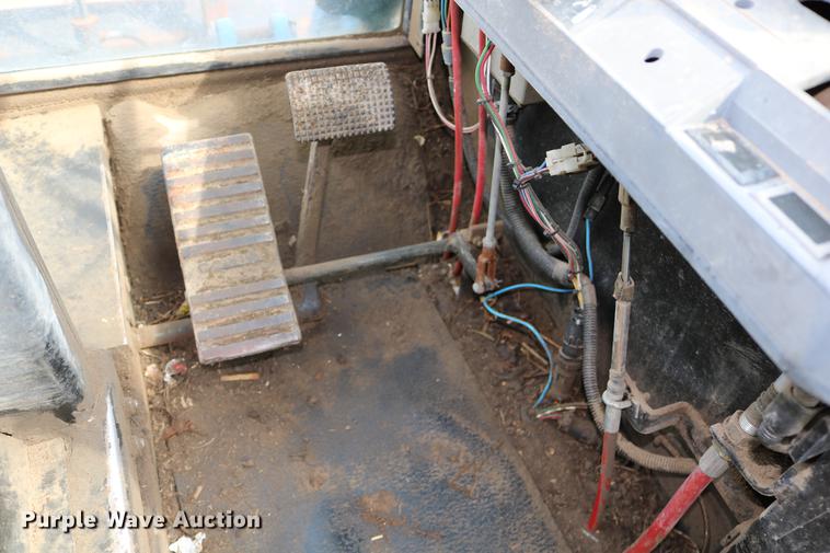 image for item DD0137 1991 Ford 9030 Versatile bi-directional 4WD tractor