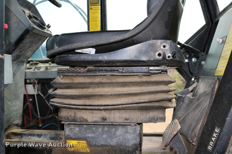 image for item DD0137 1991 Ford 9030 Versatile bi-directional 4WD tractor