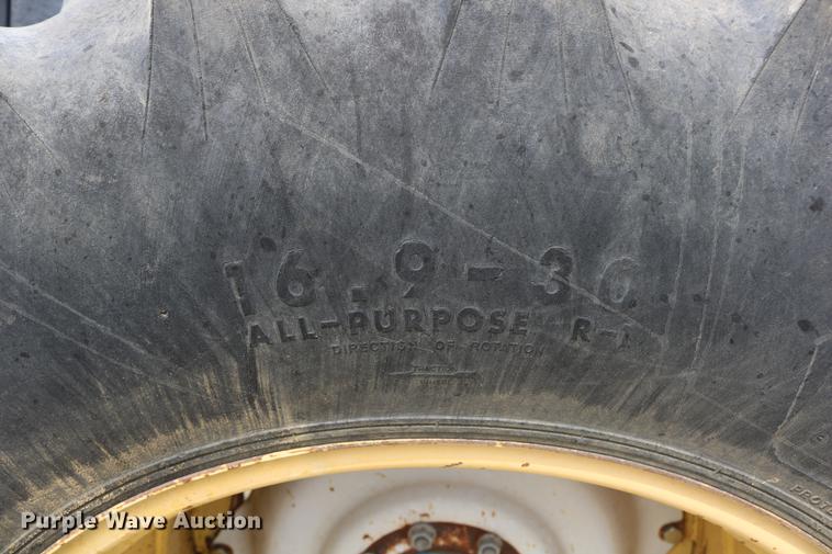 image for item DD0137 1991 Ford 9030 Versatile bi-directional 4WD tractor