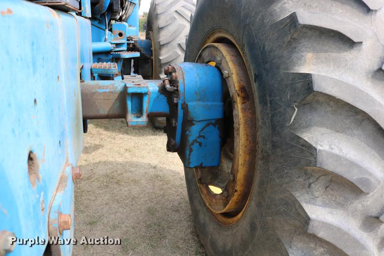 image for item DD0137 1991 Ford 9030 Versatile bi-directional 4WD tractor