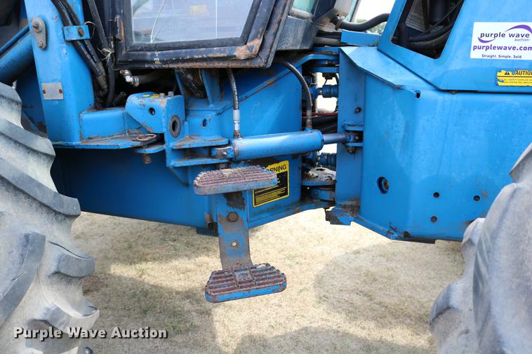 image for item DD0137 1991 Ford 9030 Versatile bi-directional 4WD tractor