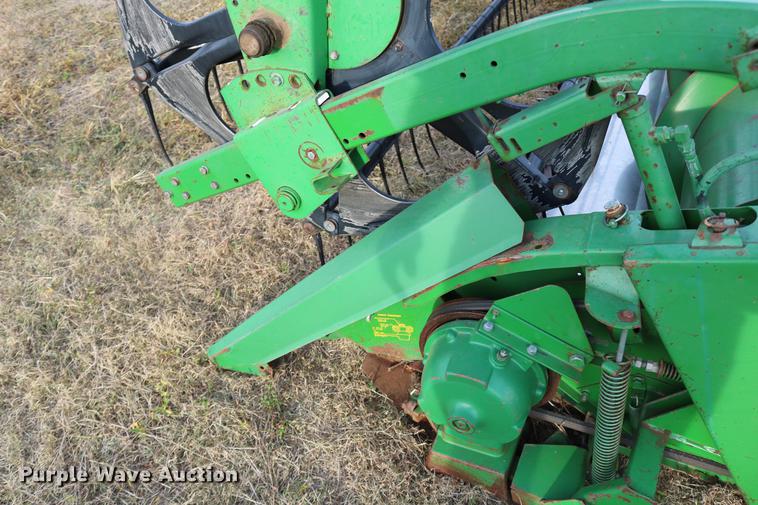 image for item DD0152 1994 John Deere 930F flex head
