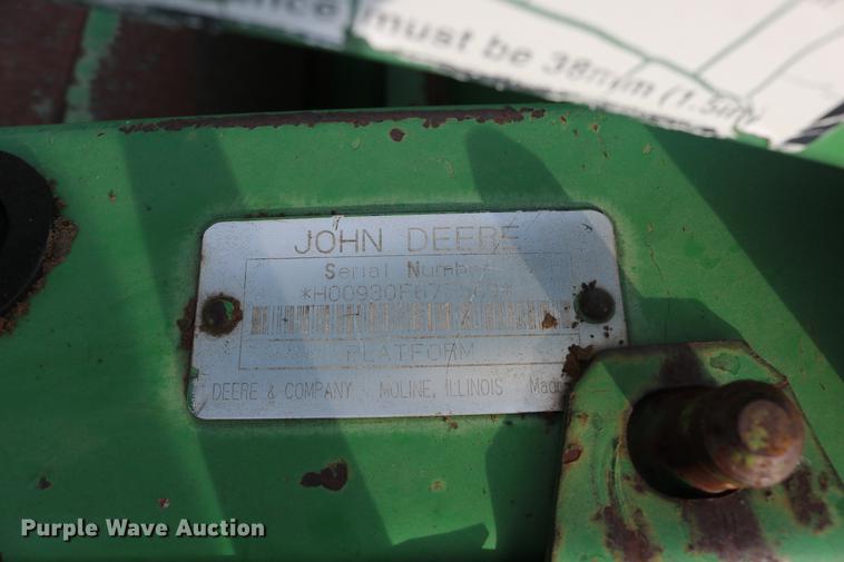 image for item DD0155 1998 John Deere 930F flex head