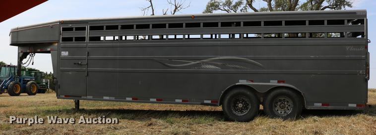 image for item DD0161 2008 Titan 1R8691 livestock trailer
